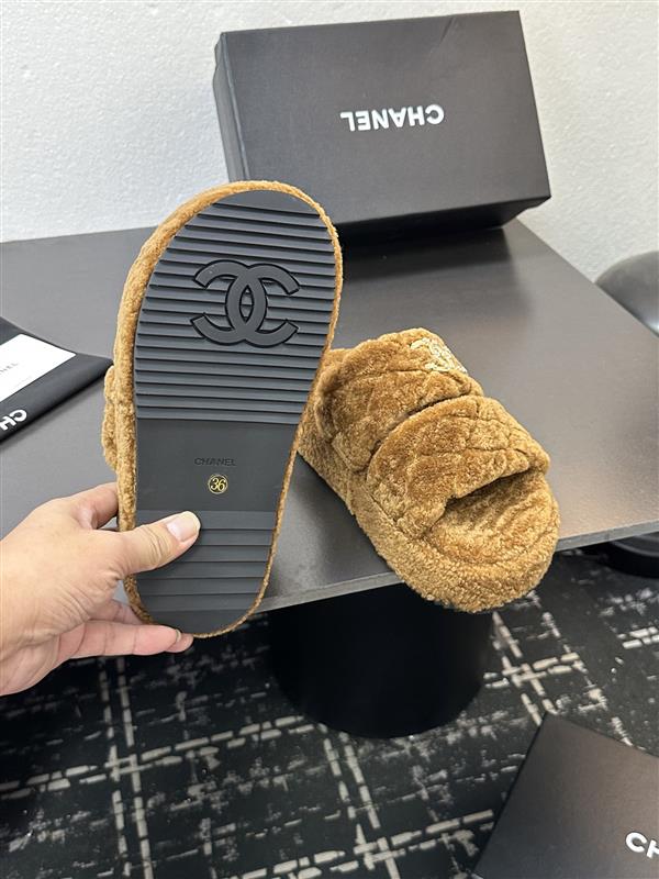 20251128184433100 290